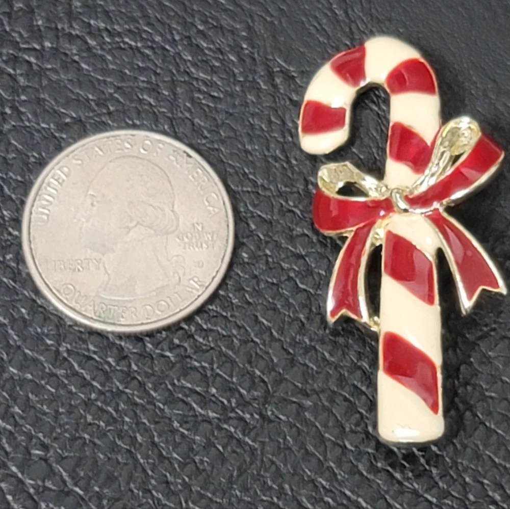 Vintage Enamel & Gold Candy Cane Brooch - Vintage, Estate